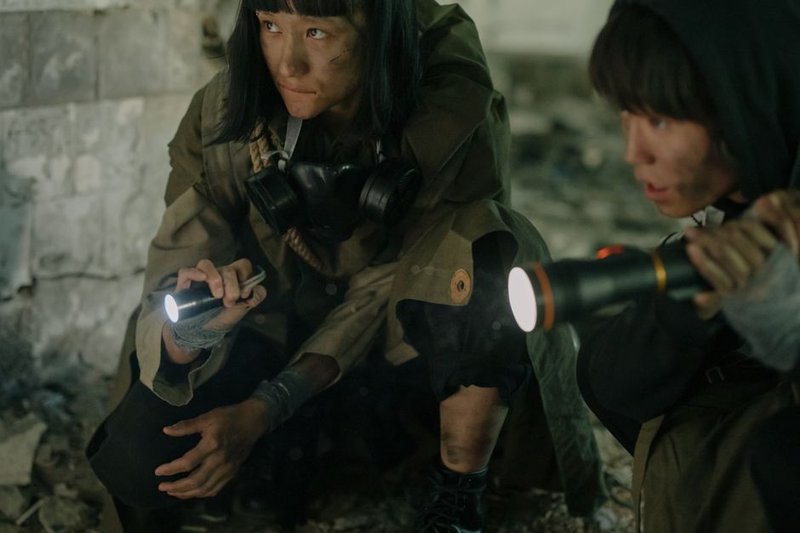 Tactical Zoom Flashlight
